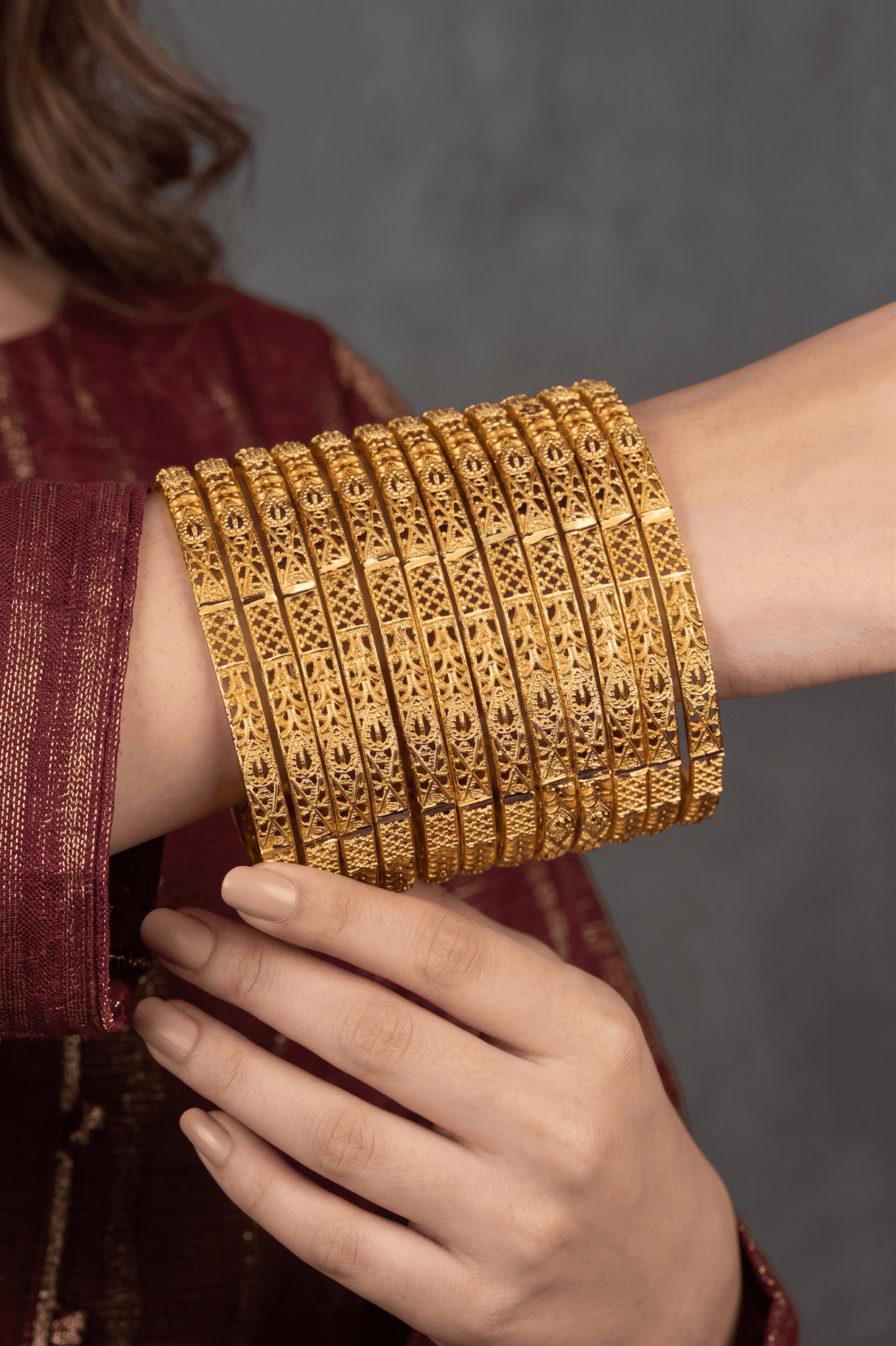 12 Pieces Gold Look Like Bangles