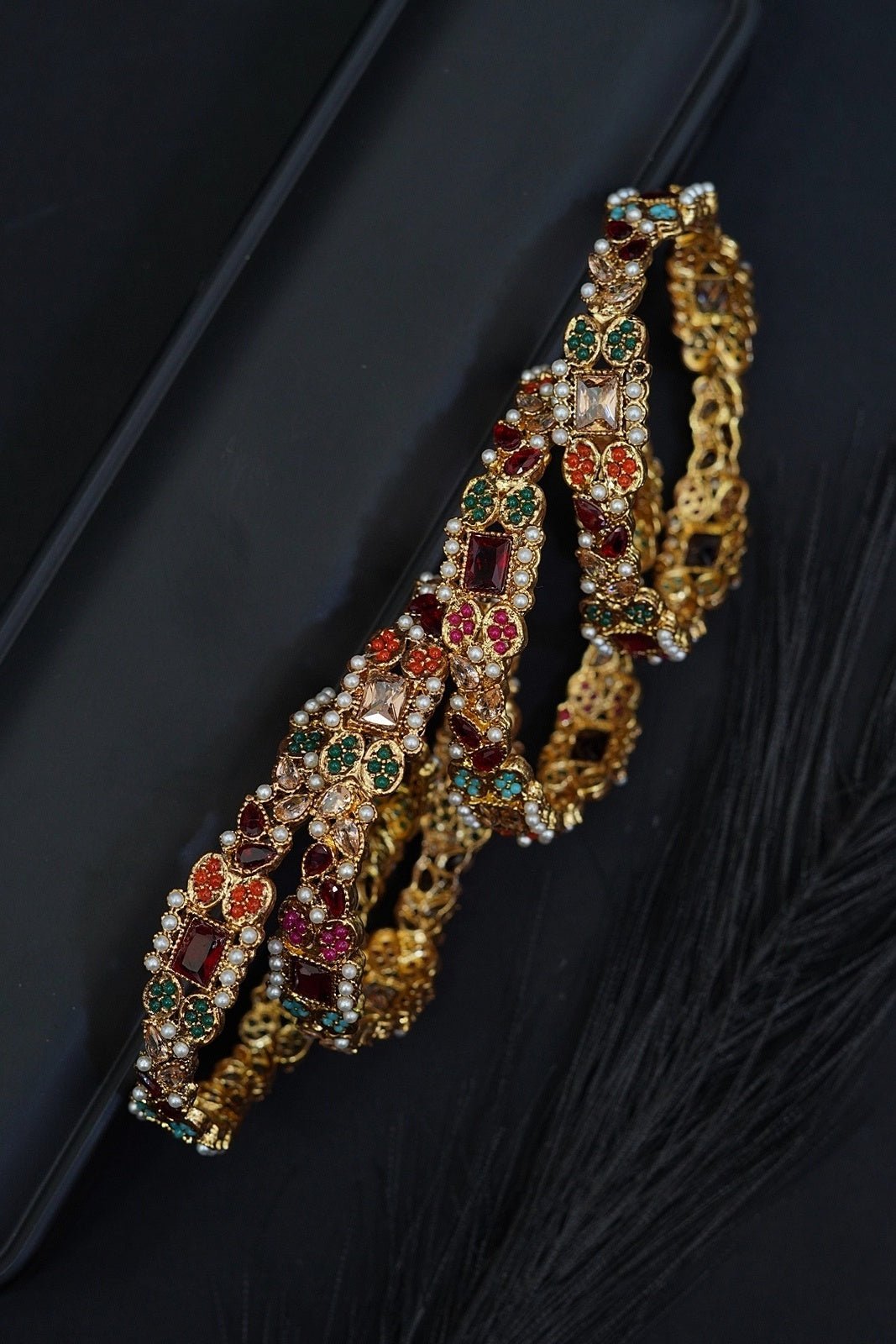 4 Pcs Gemstone Beautiful Bangles Set