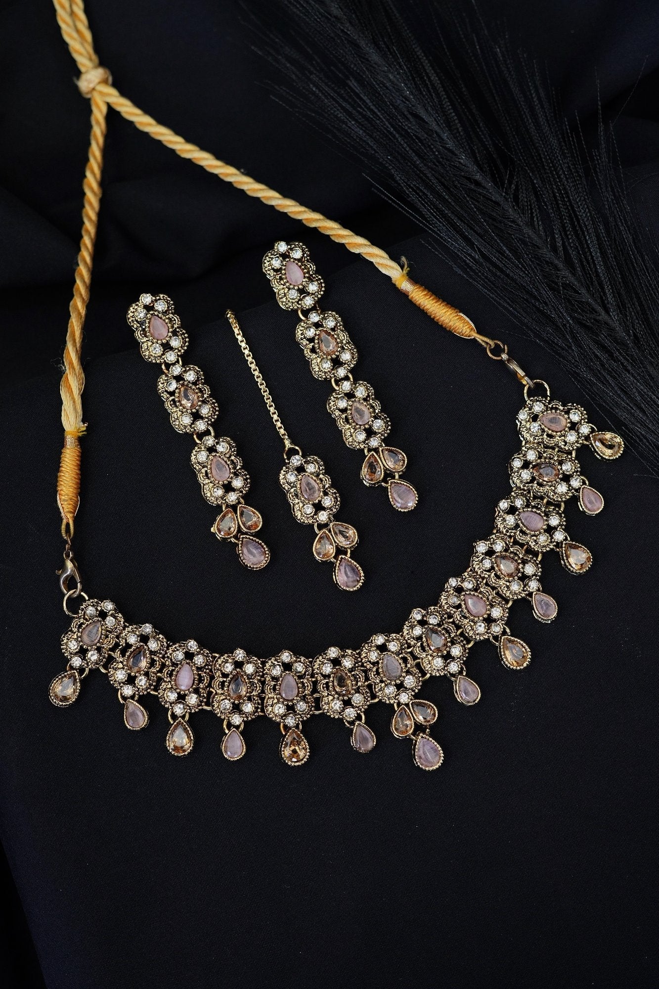 Antique Semi-Stones & Zircons Necklace set