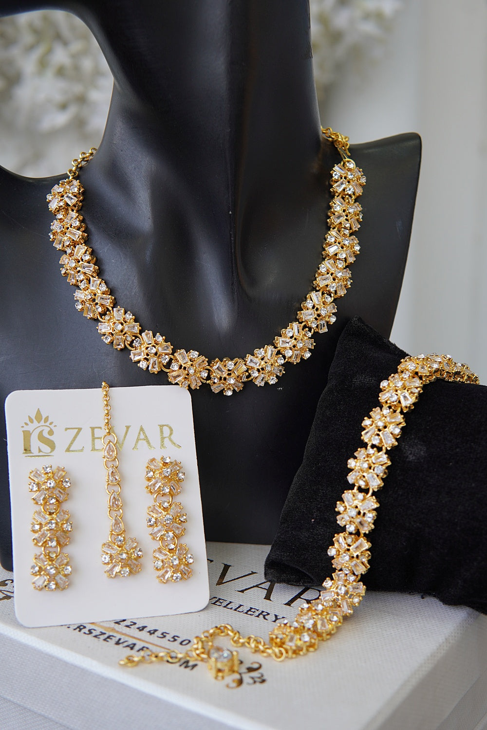 Cubic Zircone Necklace Set With Bracelet
