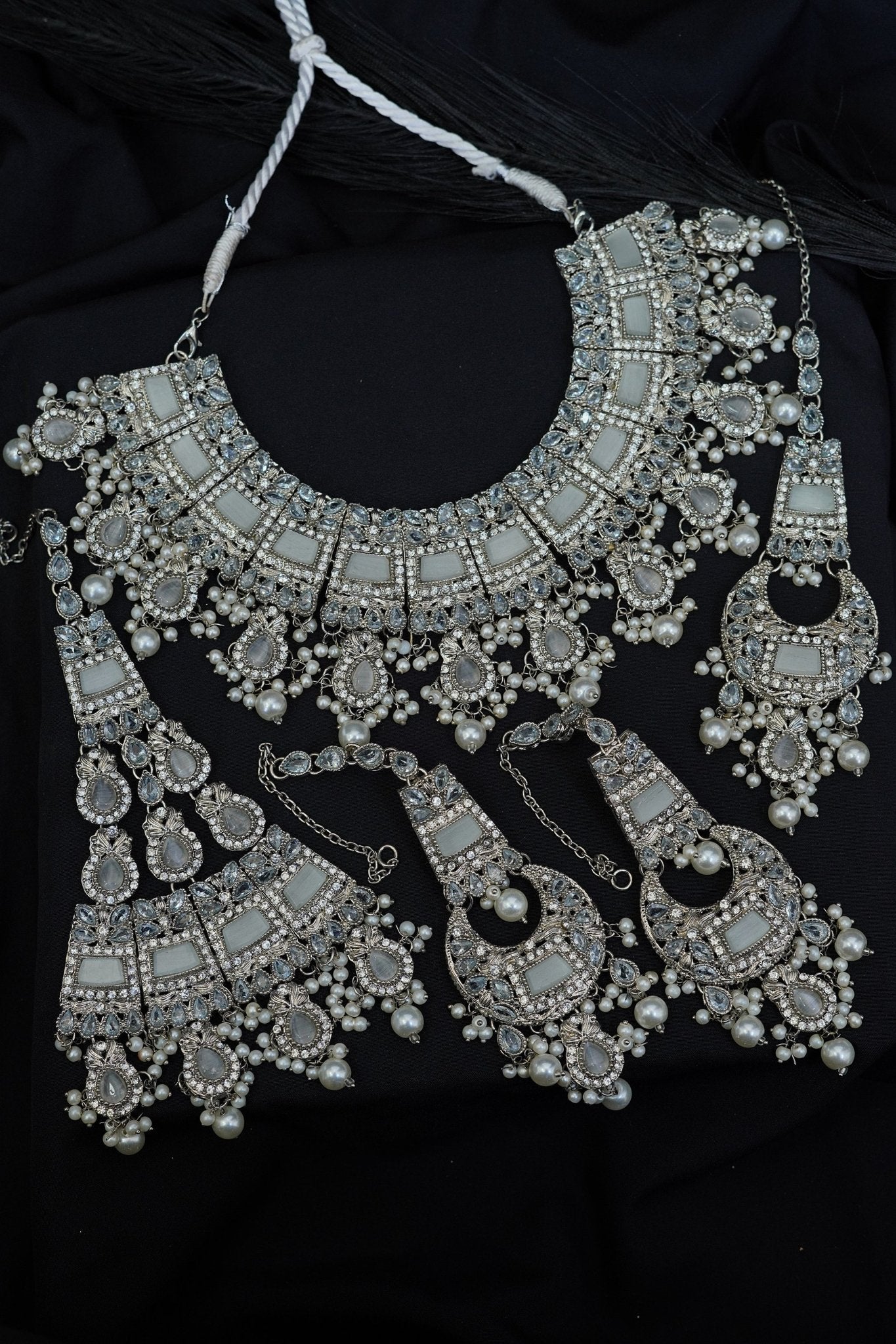 Antique Golden Bridal Wear Set