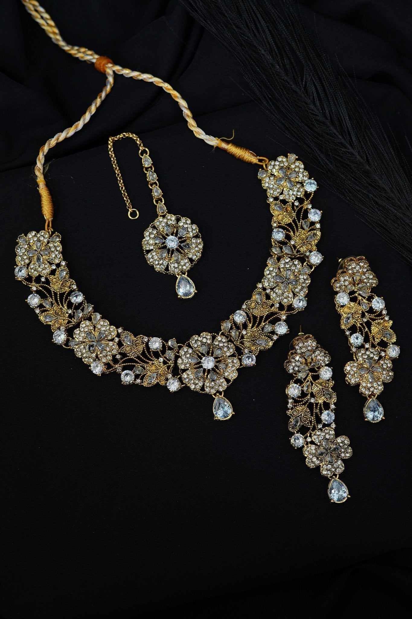 Copper Gold Look Stylish Necklace Set