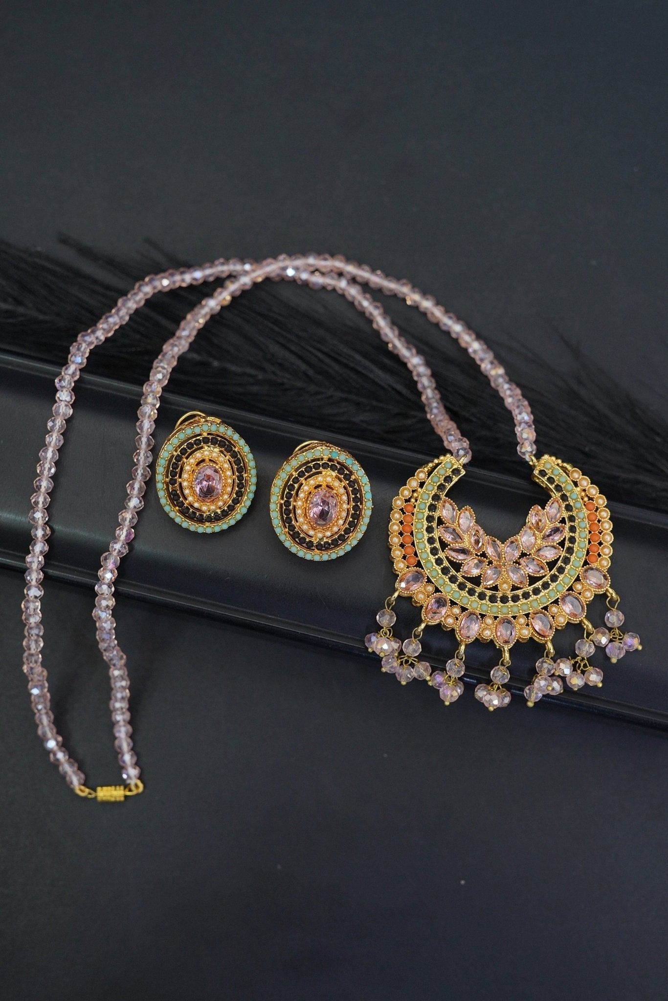 Handcrafted Navratan Designer Locket Set