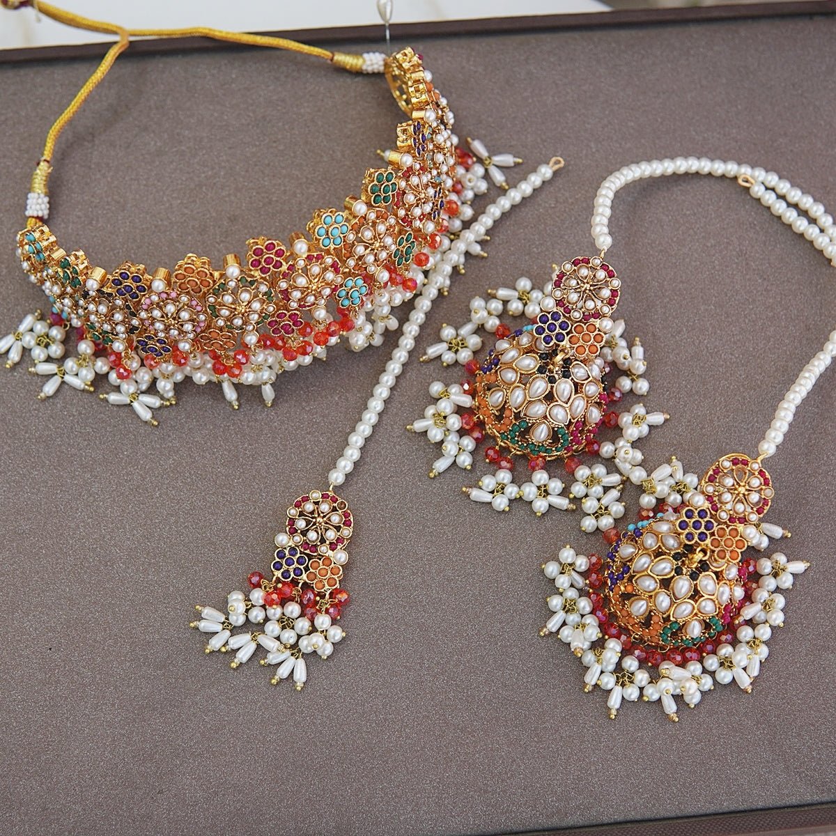 Royal Navratan Bridal Luxurious Collar Jhumkey Set