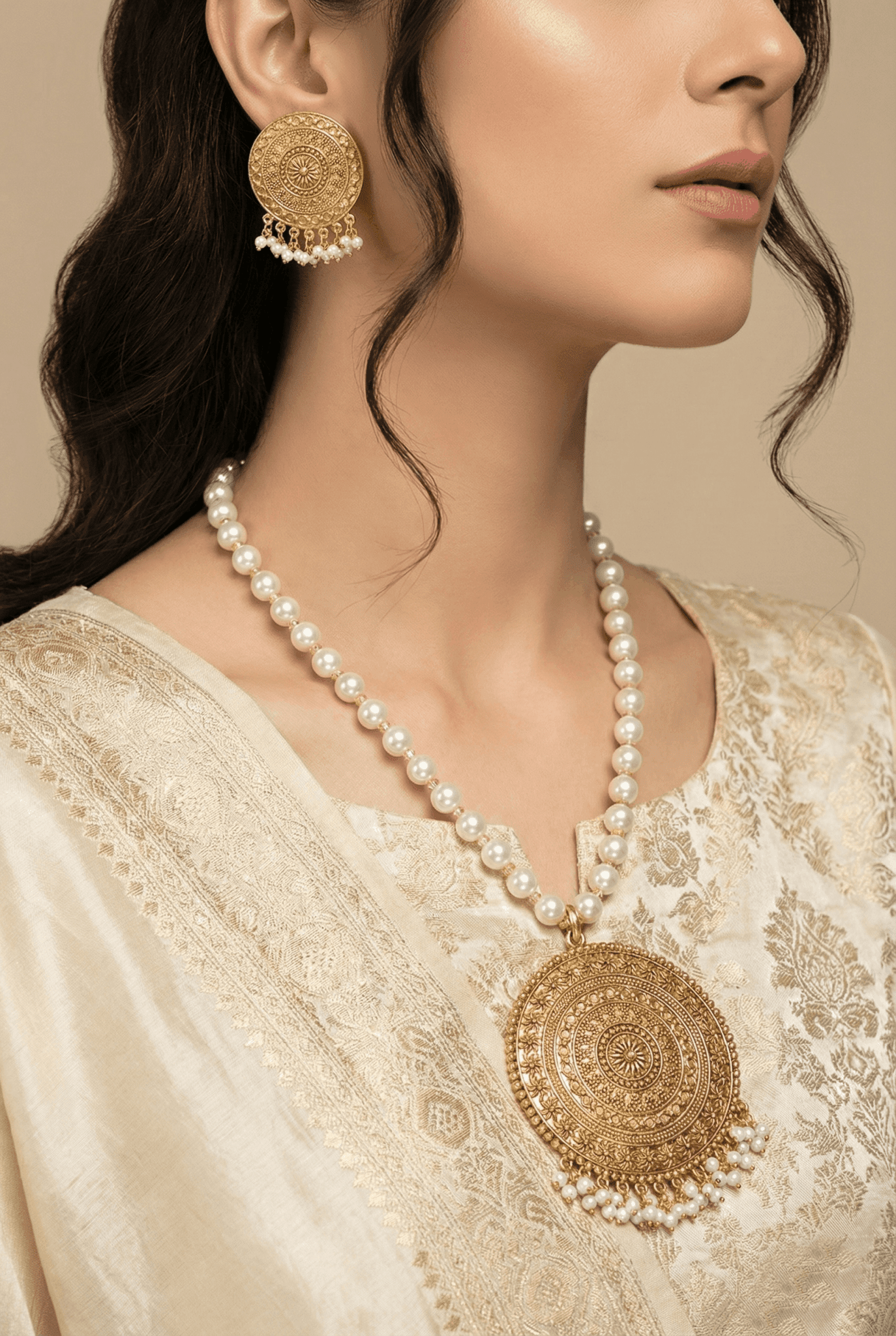 Rajasthani Style Pendant Set