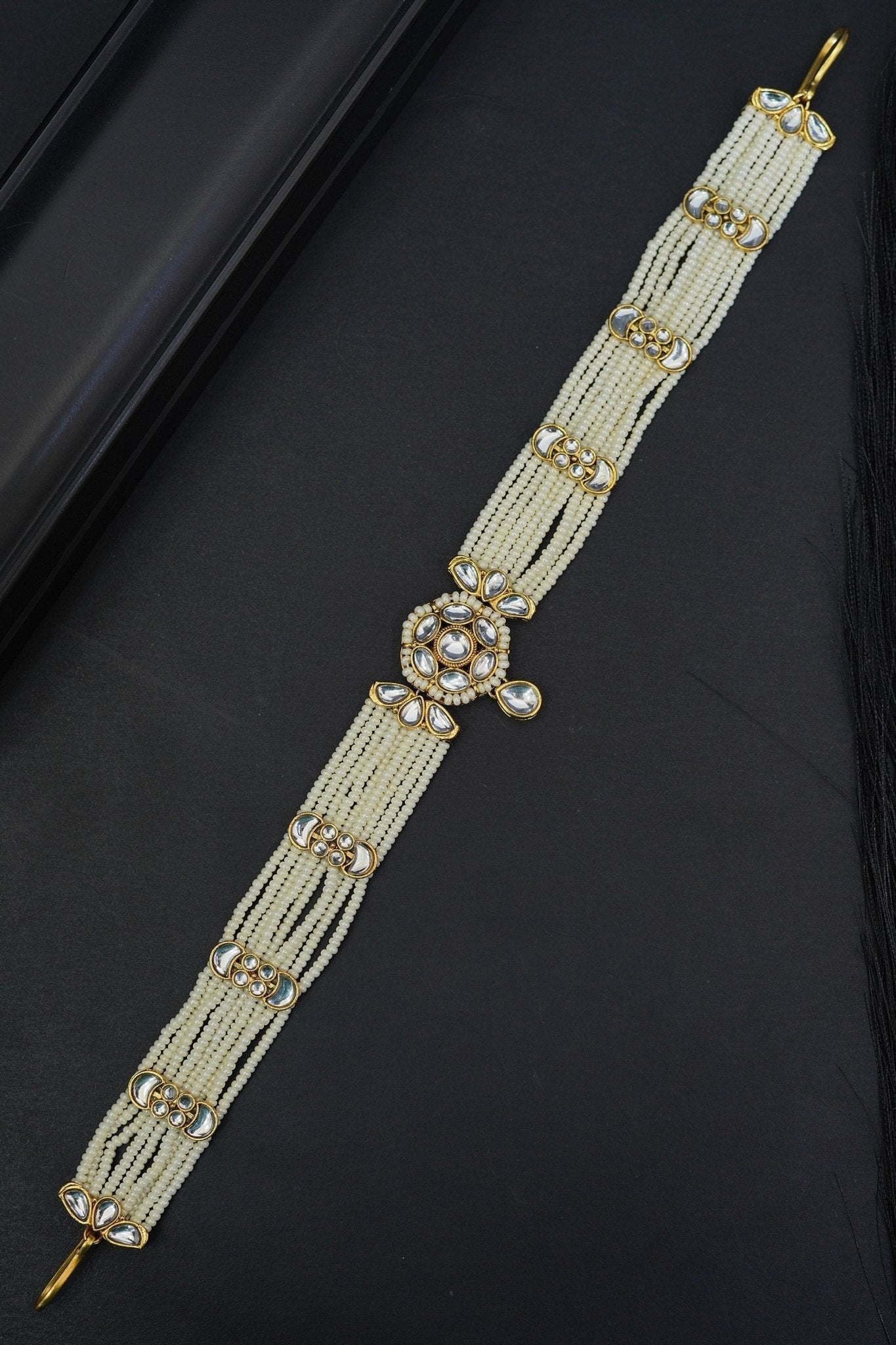 Regal Beaded Kundan Matha Patti