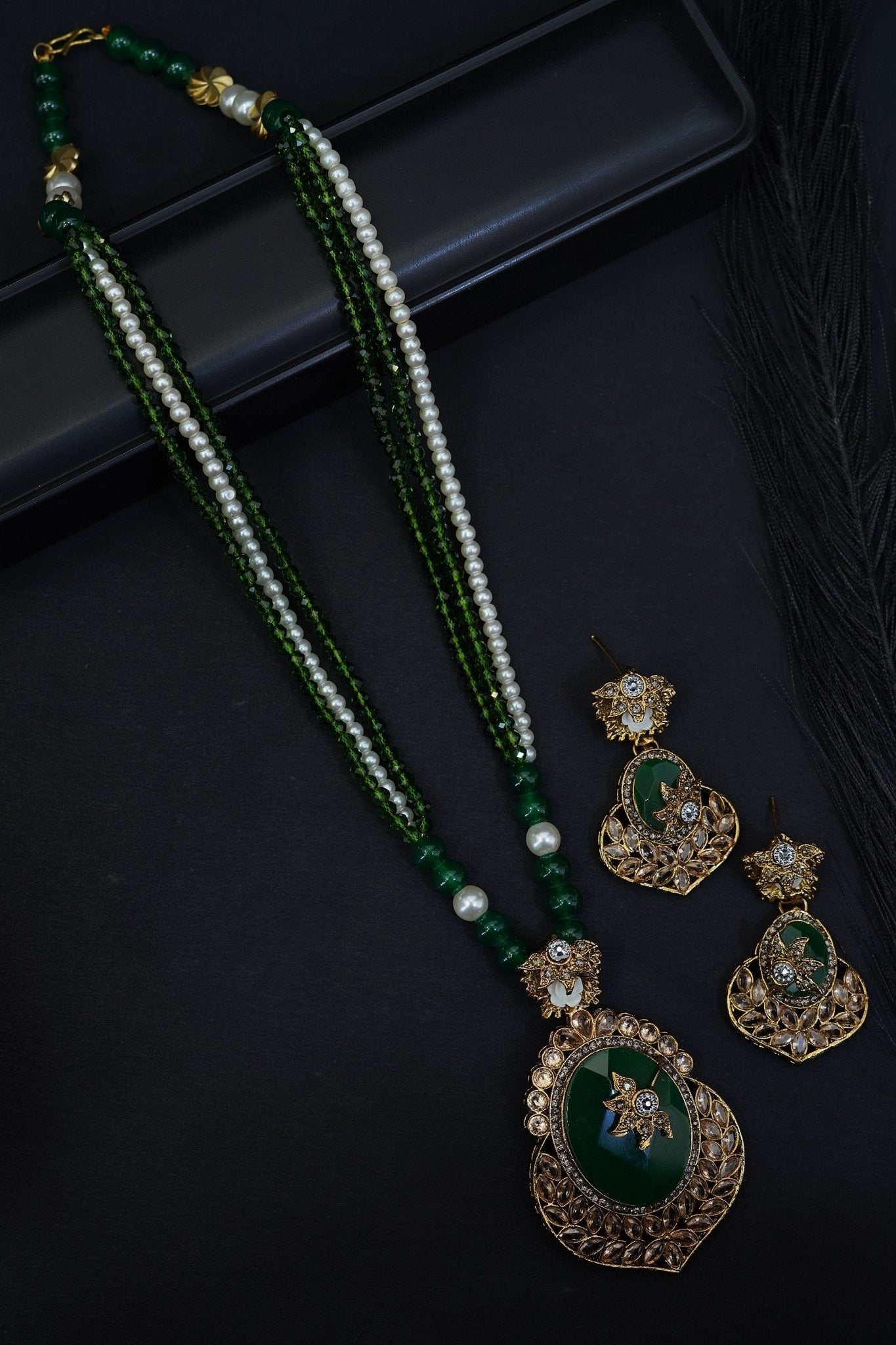 Turkish Antique Pendant Set