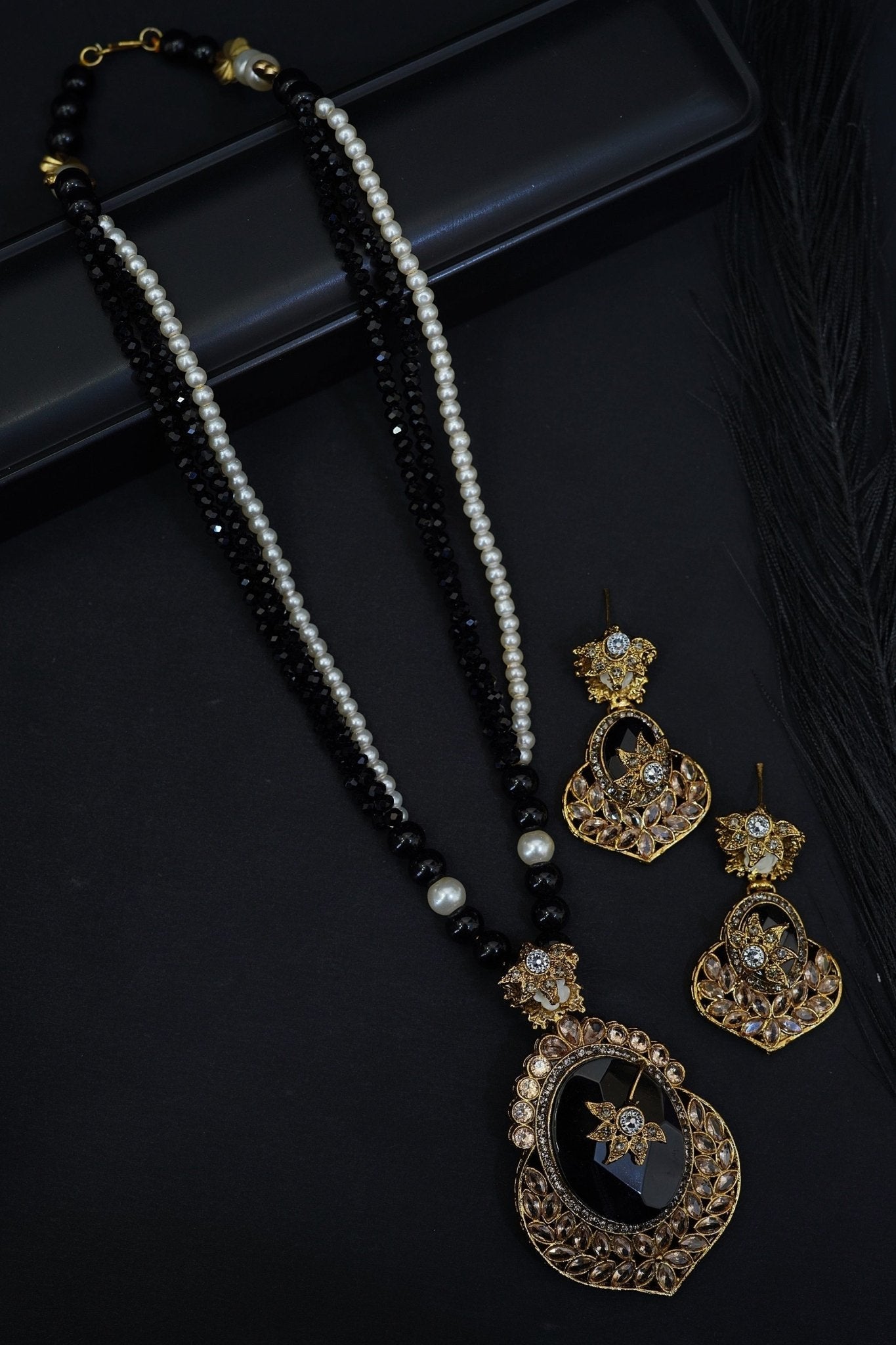 Turkish Antique Pendant Set