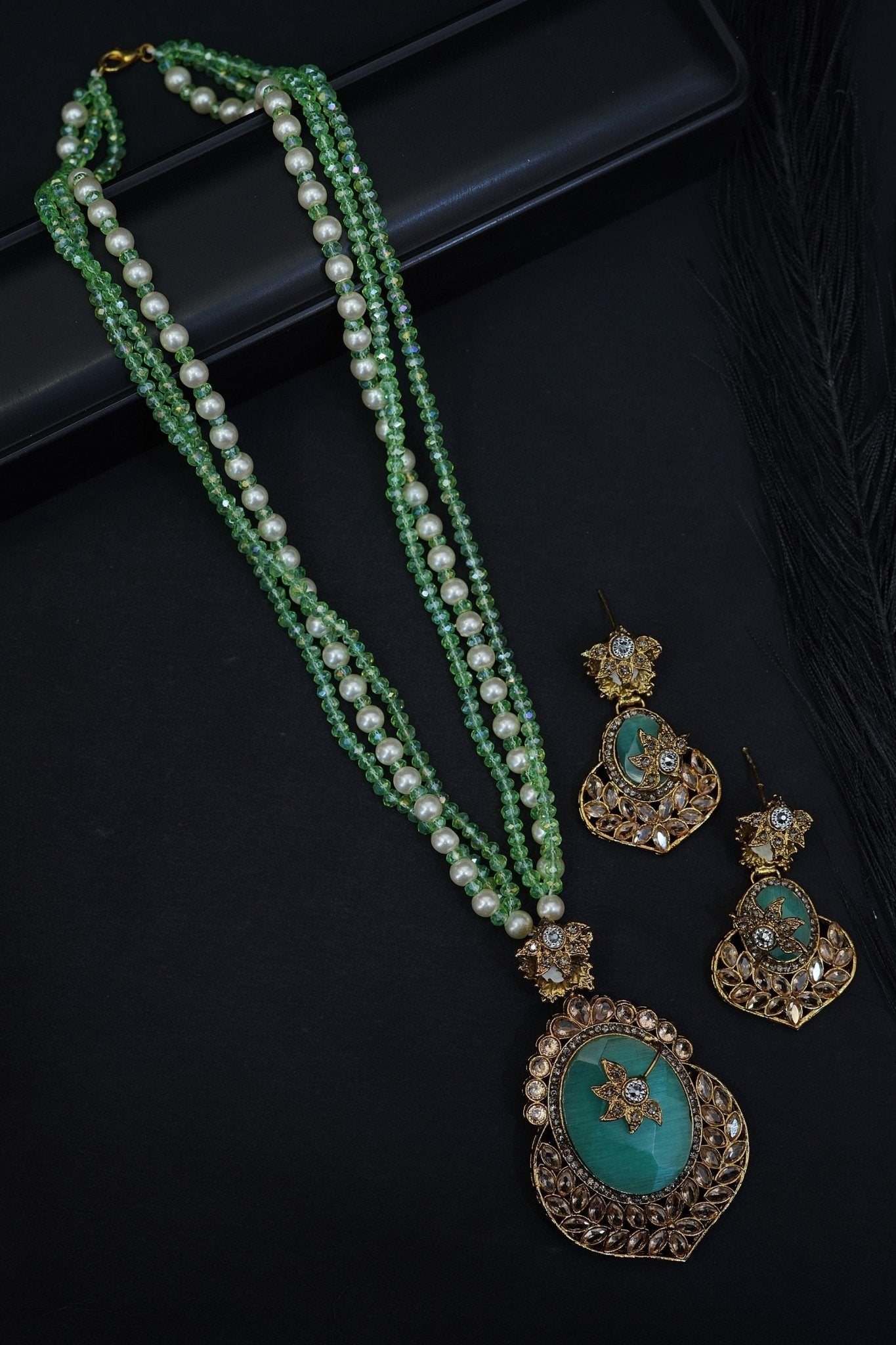Turkish Antique Pendant Set