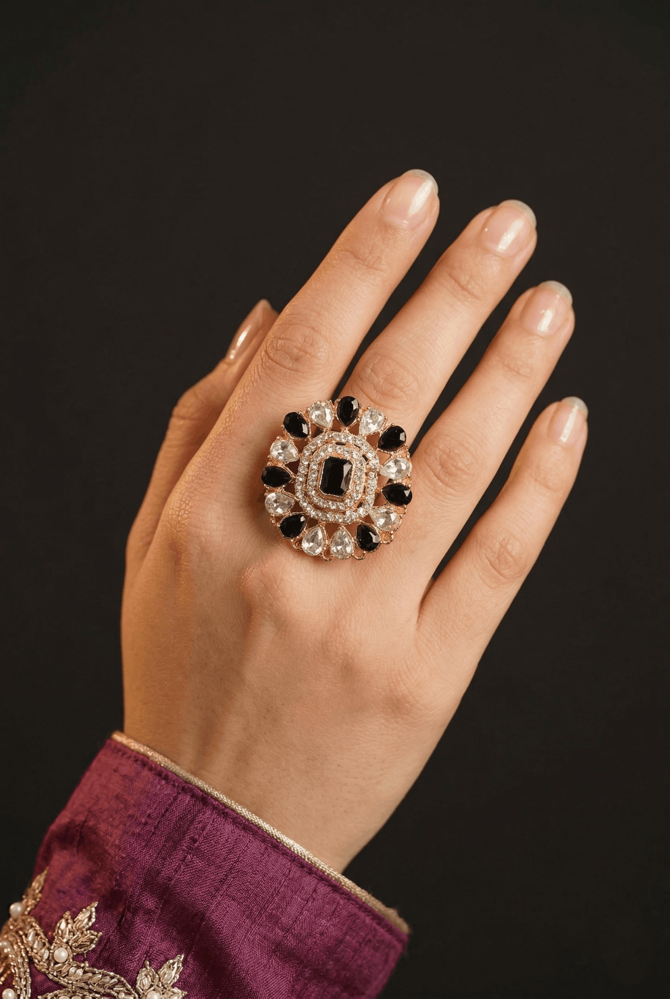 Zircone Semi-Gem Adjustable Ring